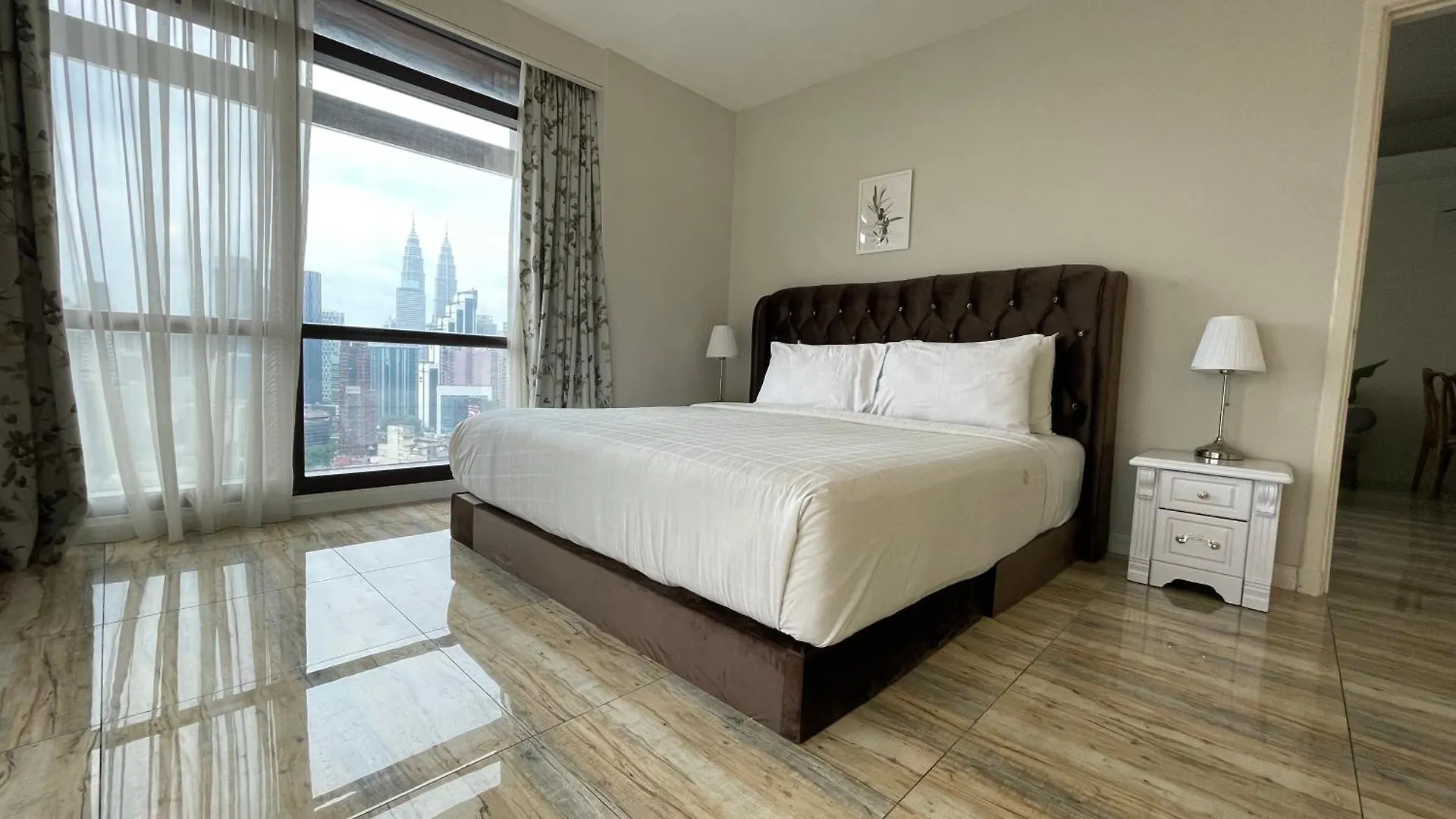 Apartment Kl Ramlee Service Suite Times Square Kuala Lumpur